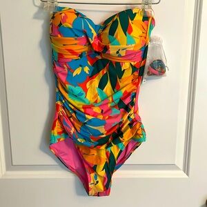 NWT Bathing suit